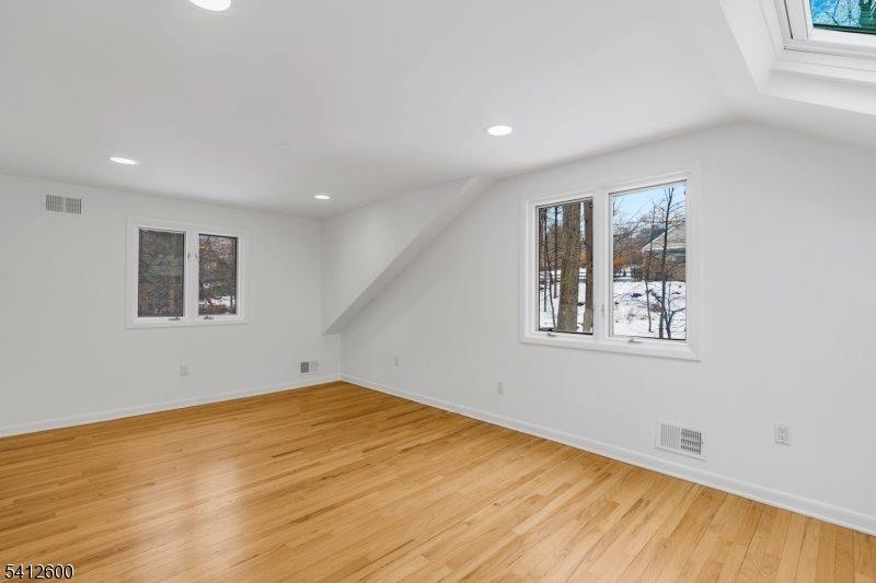 10 Blazier Road, Warren Township, NJ 07059