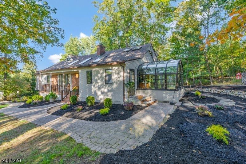 10 Blazier Road, Warren Township, NJ 07059