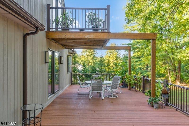 10 Blazier Road, Warren Township, NJ 07059