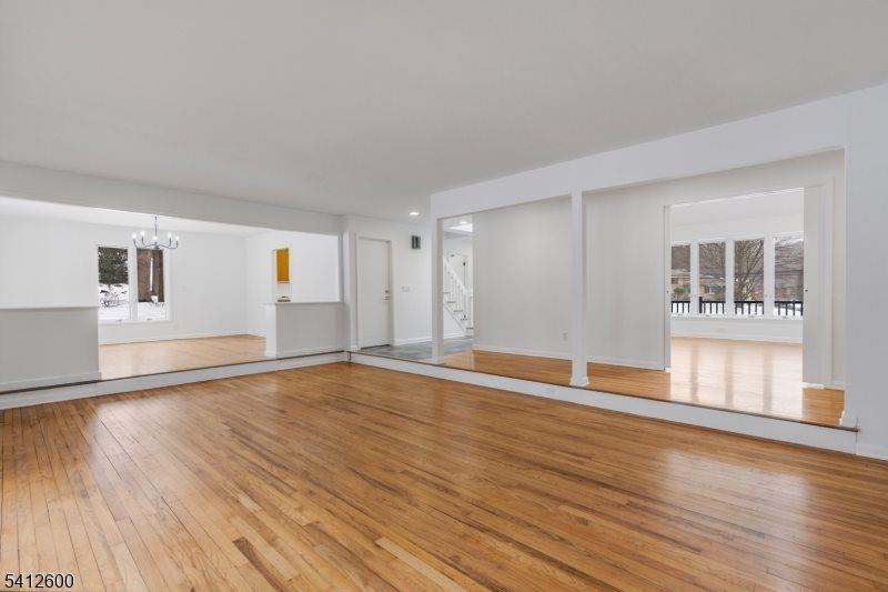 10 Blazier Road, Warren Township, NJ 07059