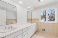 10 Blazier Road, Warren Township, NJ 07059