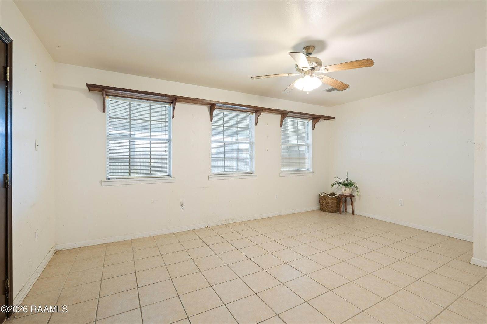 10735 Highway 182, Franklin, LA 70538