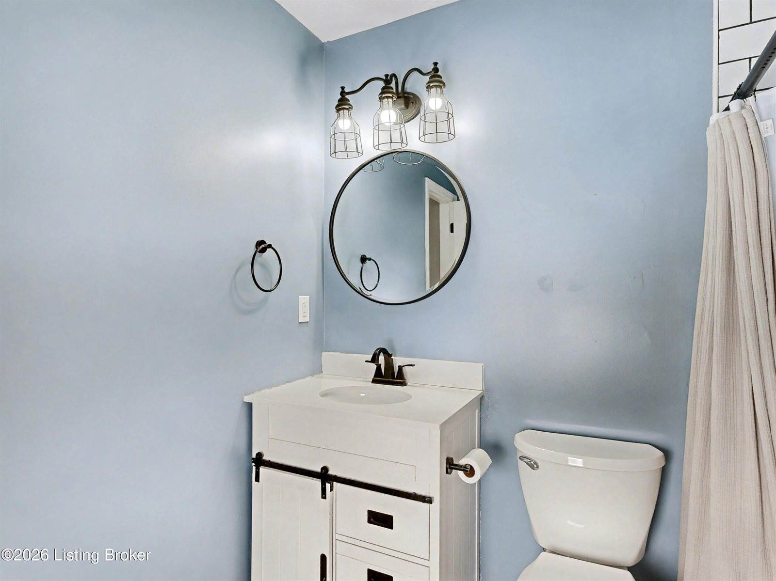 3614 Sudbury Ln, Louisville, KY 40220