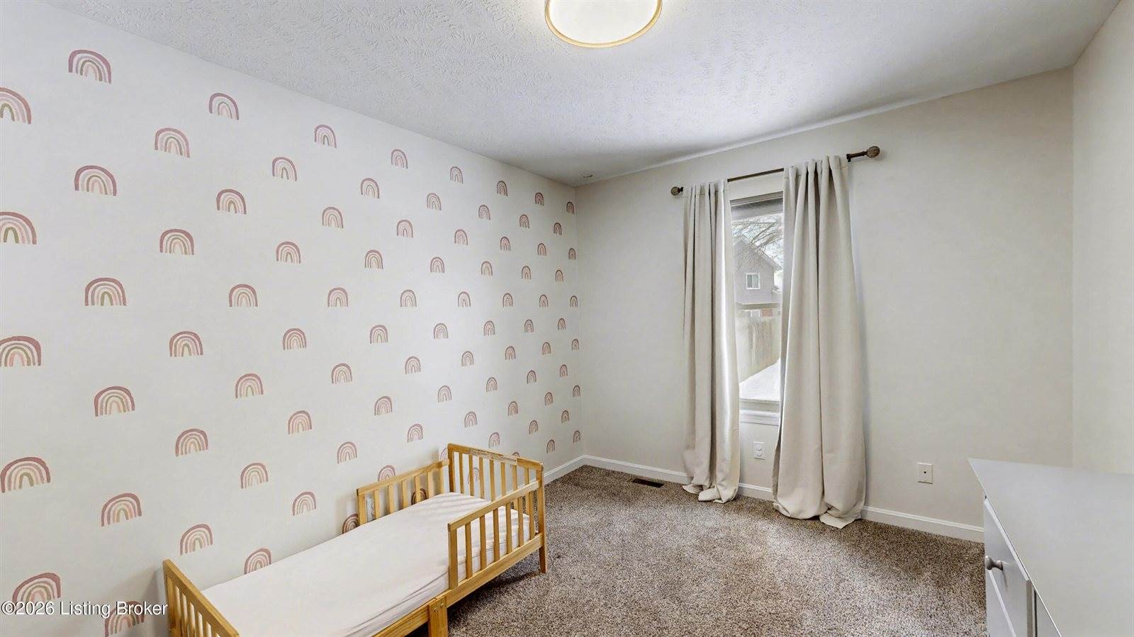 3614 Sudbury Ln, Louisville, KY 40220