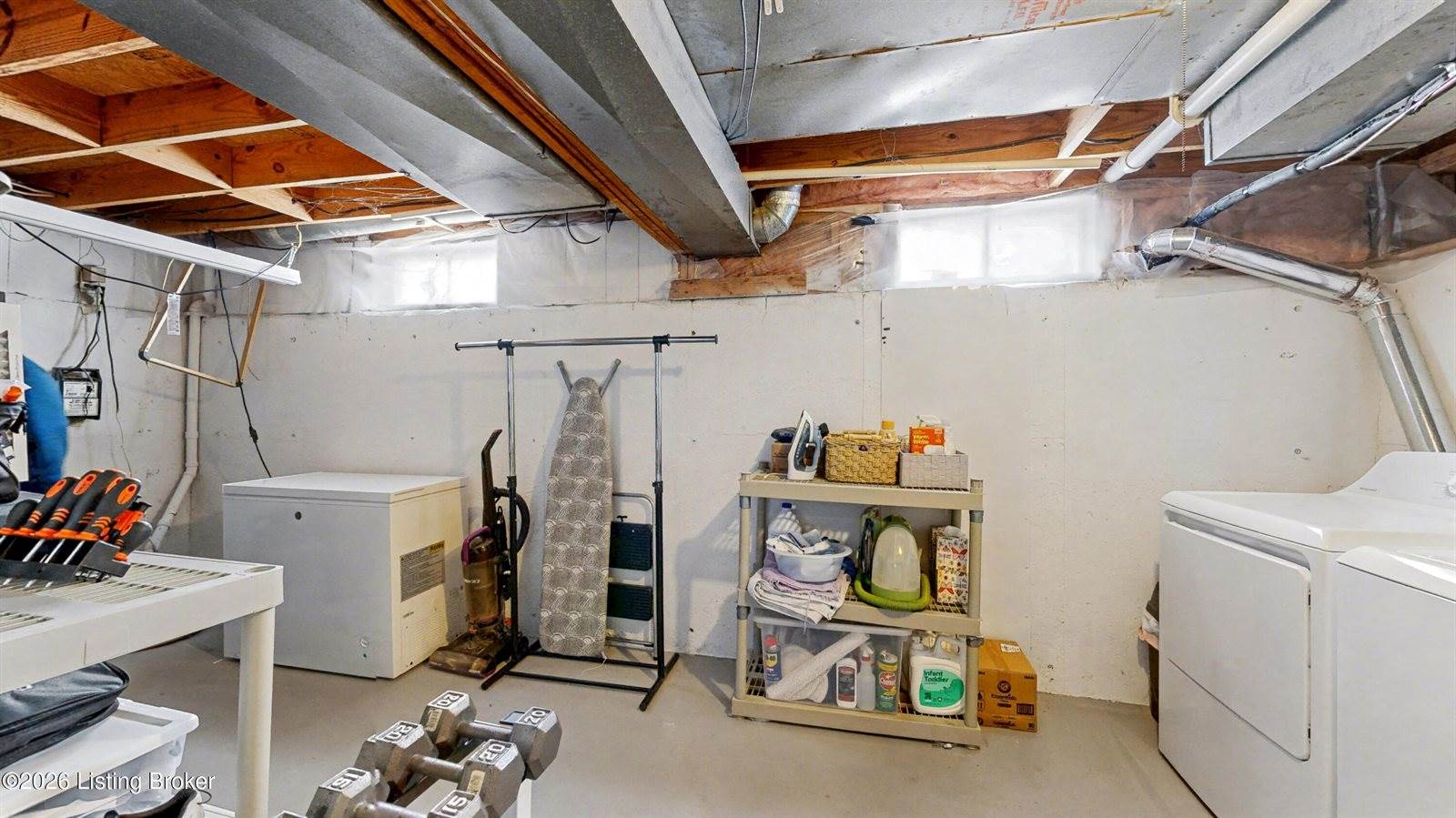 3614 Sudbury Ln, Louisville, KY 40220