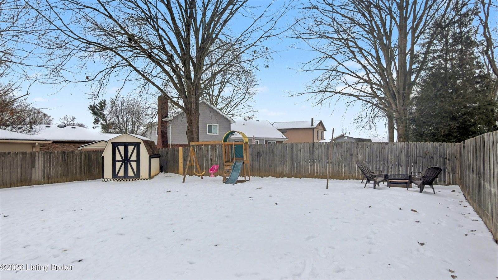 3614 Sudbury Ln, Louisville, KY 40220