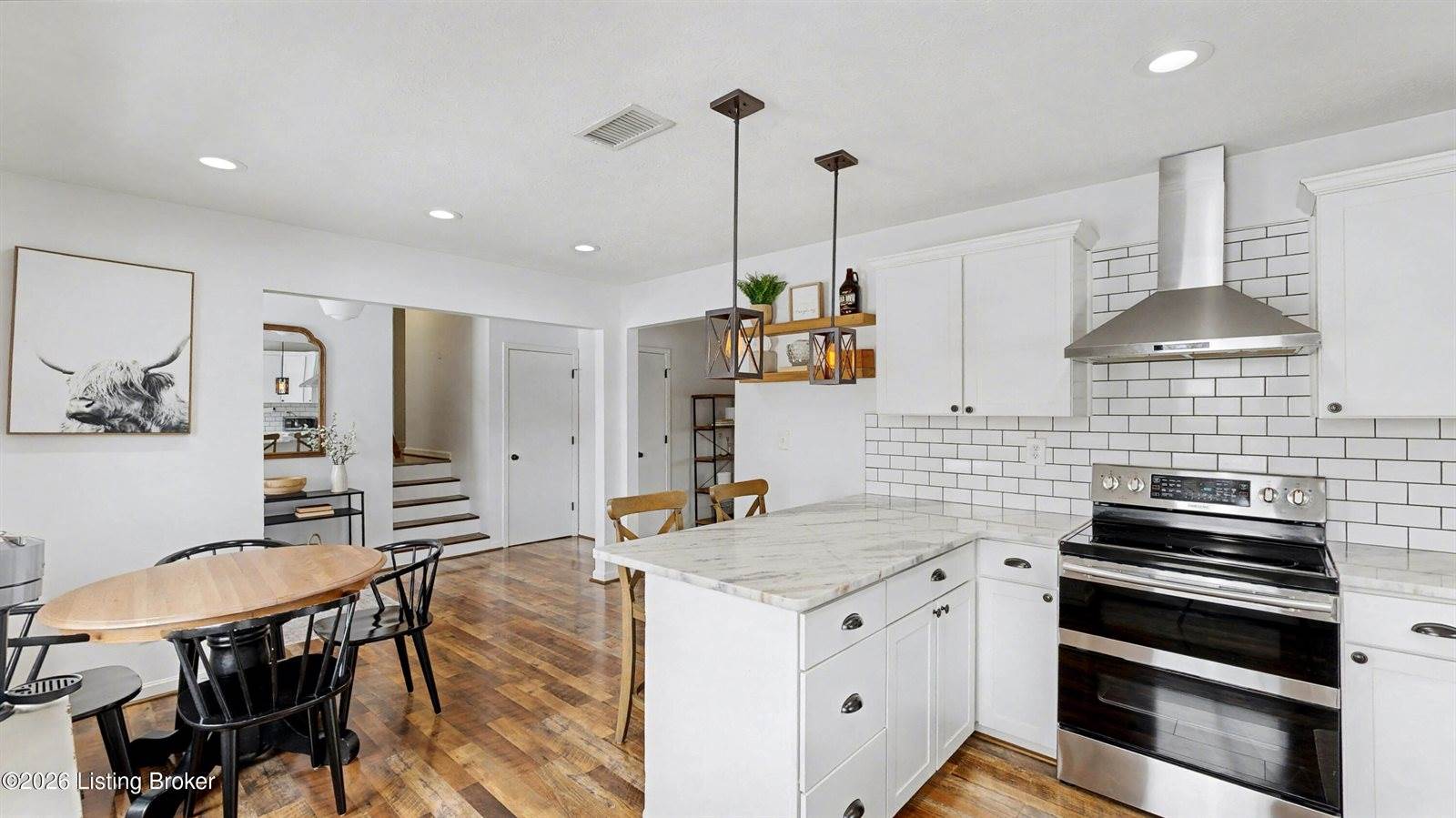 3614 Sudbury Ln, Louisville, KY 40220