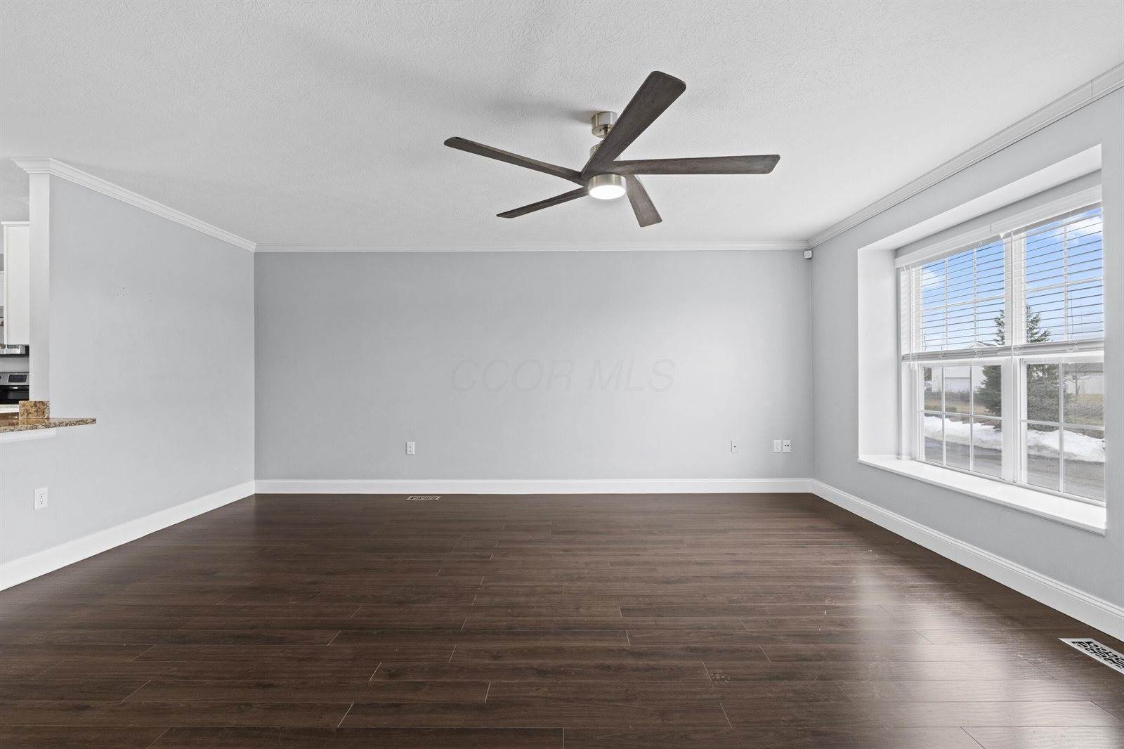 5328 Rustic Falls Drive, Dublin, OH 43016