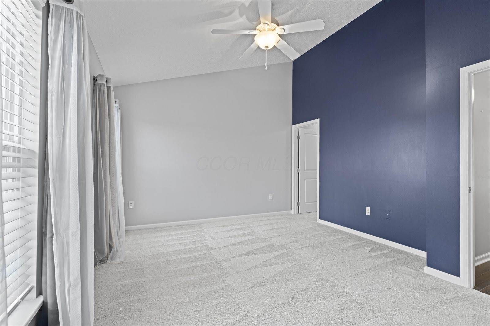 5328 Rustic Falls Drive, Dublin, OH 43016