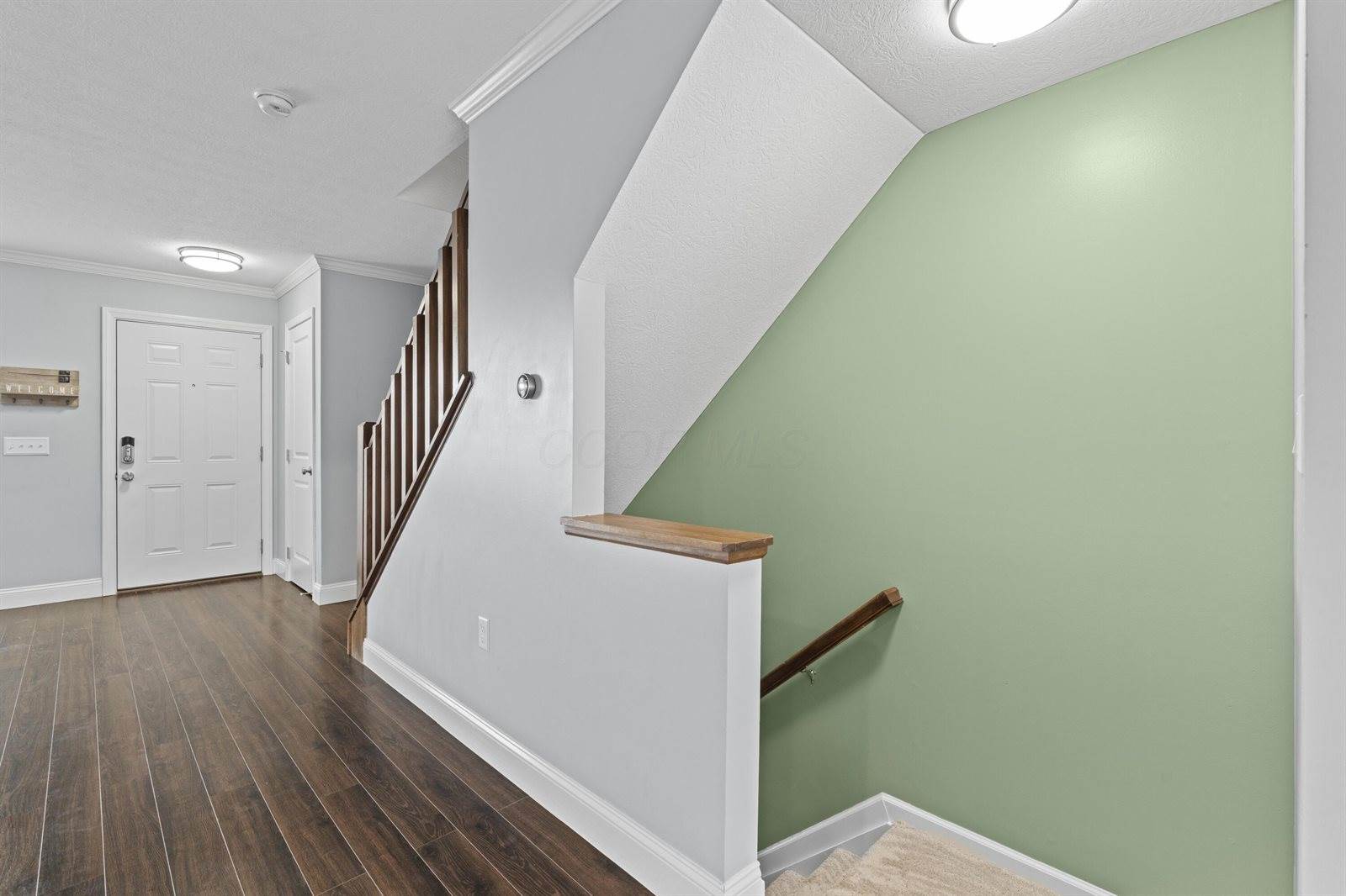 5328 Rustic Falls Drive, Dublin, OH 43016