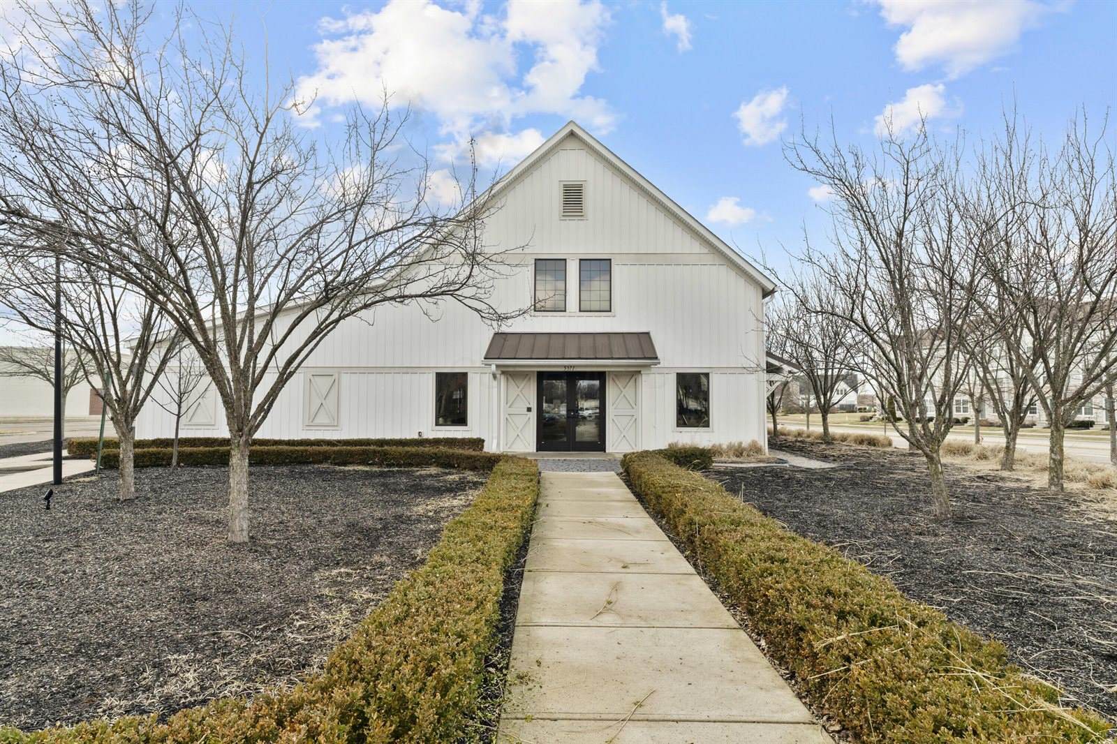 5328 Rustic Falls Drive, Dublin, OH 43016