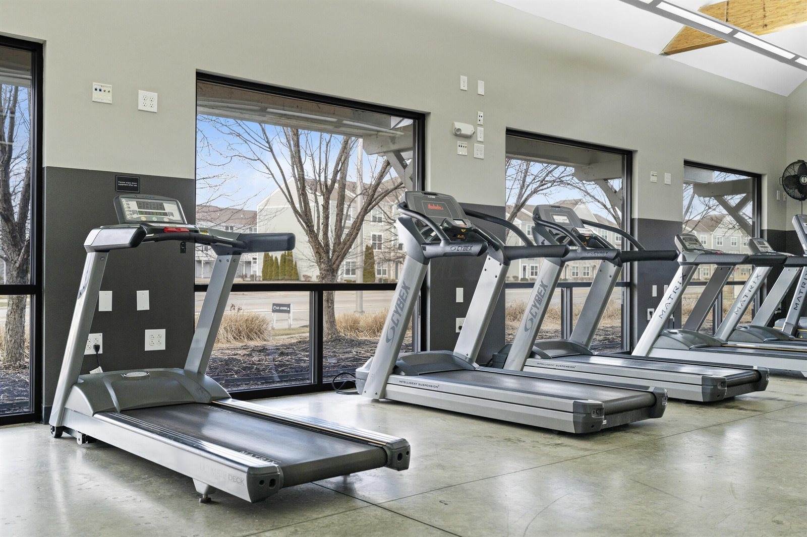 5328 Rustic Falls Drive, Dublin, OH 43016