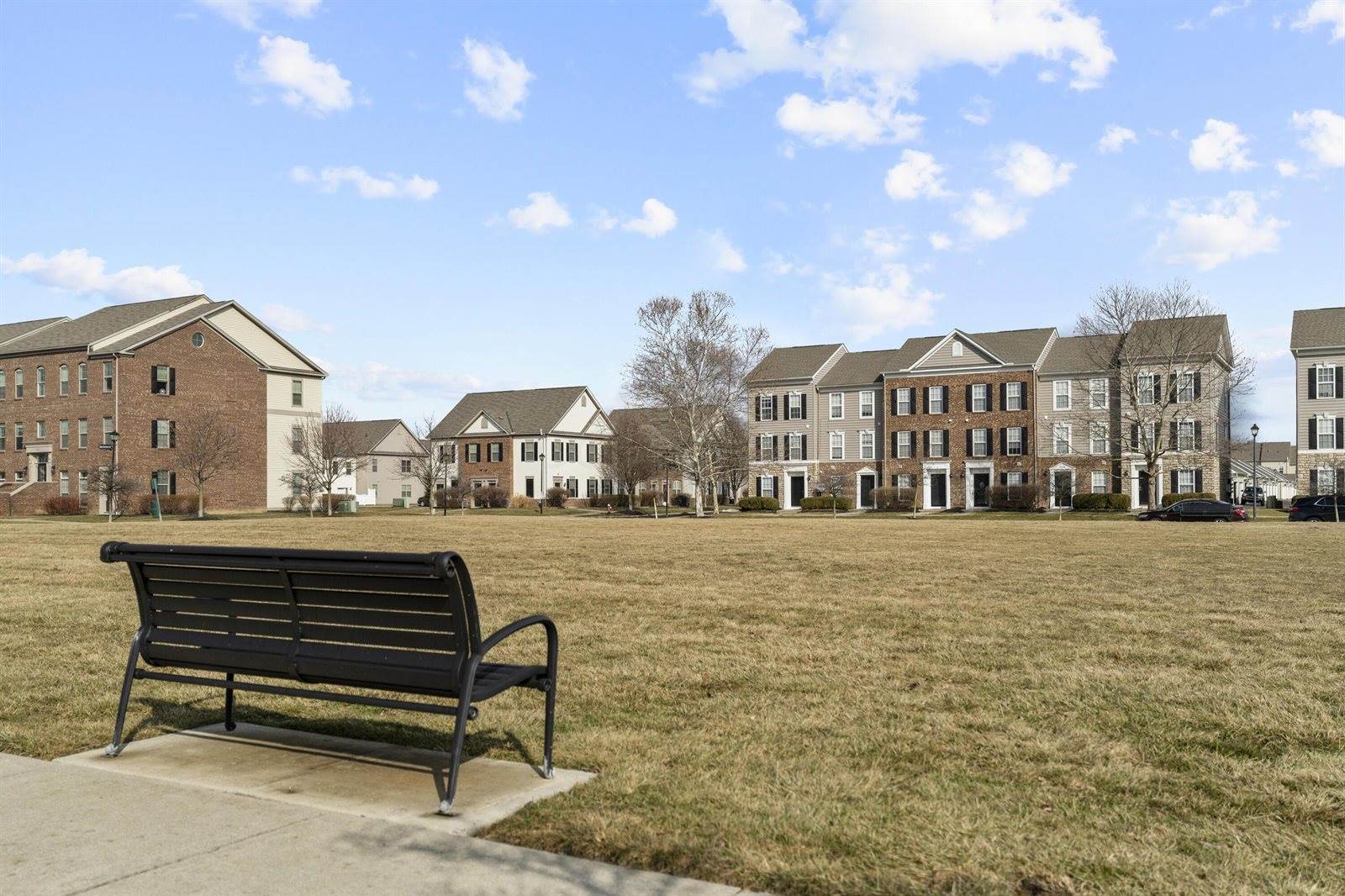 5328 Rustic Falls Drive, Dublin, OH 43016