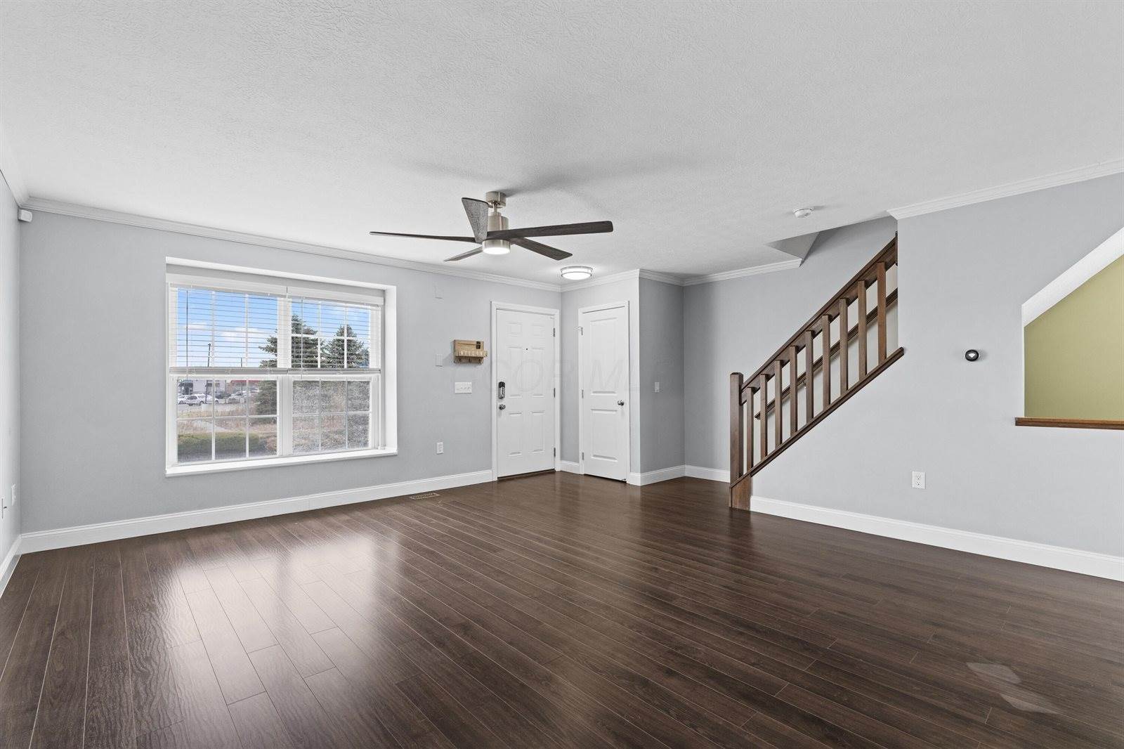 5328 Rustic Falls Drive, Dublin, OH 43016