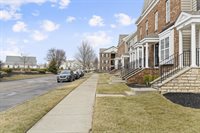 5328 Rustic Falls Drive, Dublin, OH 43016
