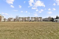 5328 Rustic Falls Drive, Dublin, OH 43016