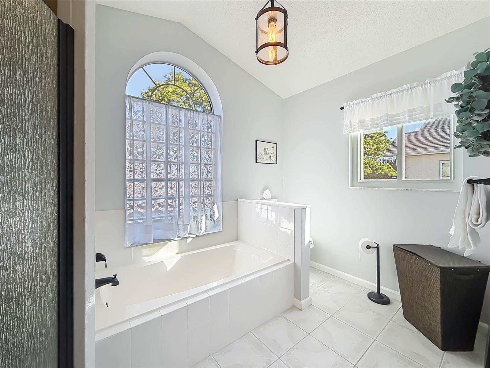 5226 NW 21ST Loop, Ocala, FL 34482