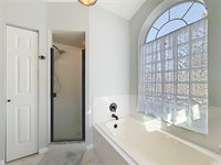 5226 NW 21ST Loop, Ocala, FL 34482