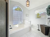 5226 NW 21ST Loop, Ocala, FL 34482