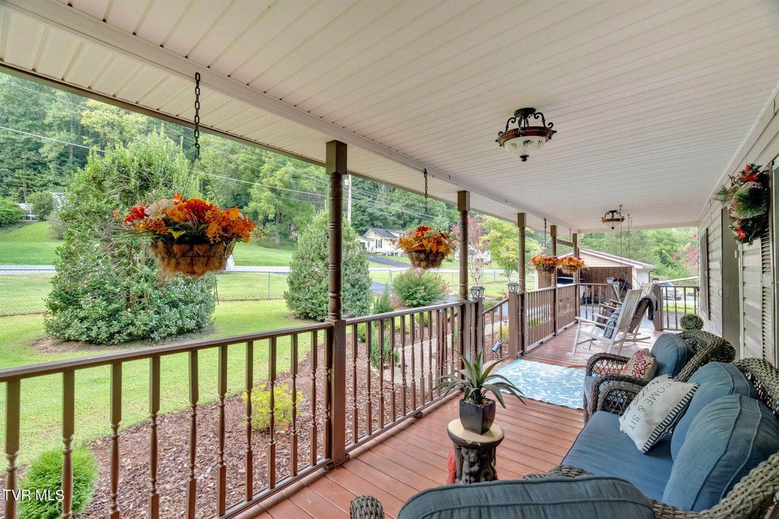 1830 Bristol Highway, Watauga, TN 37694