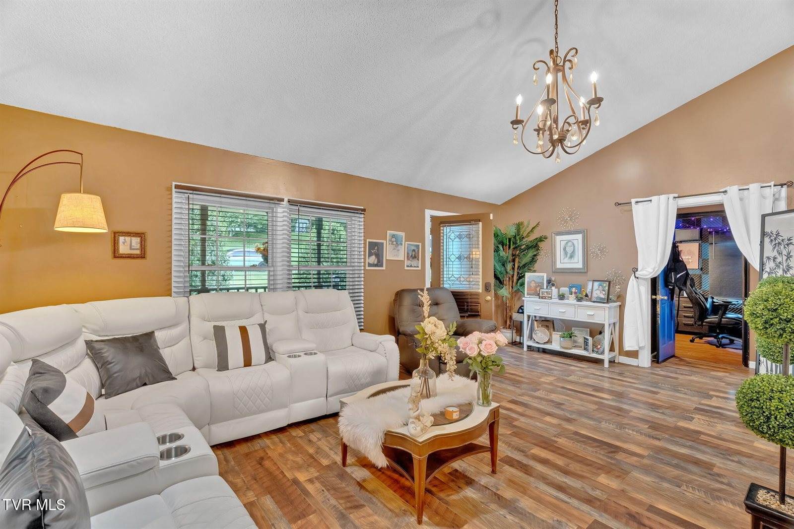 1830 Bristol Highway, Watauga, TN 37694