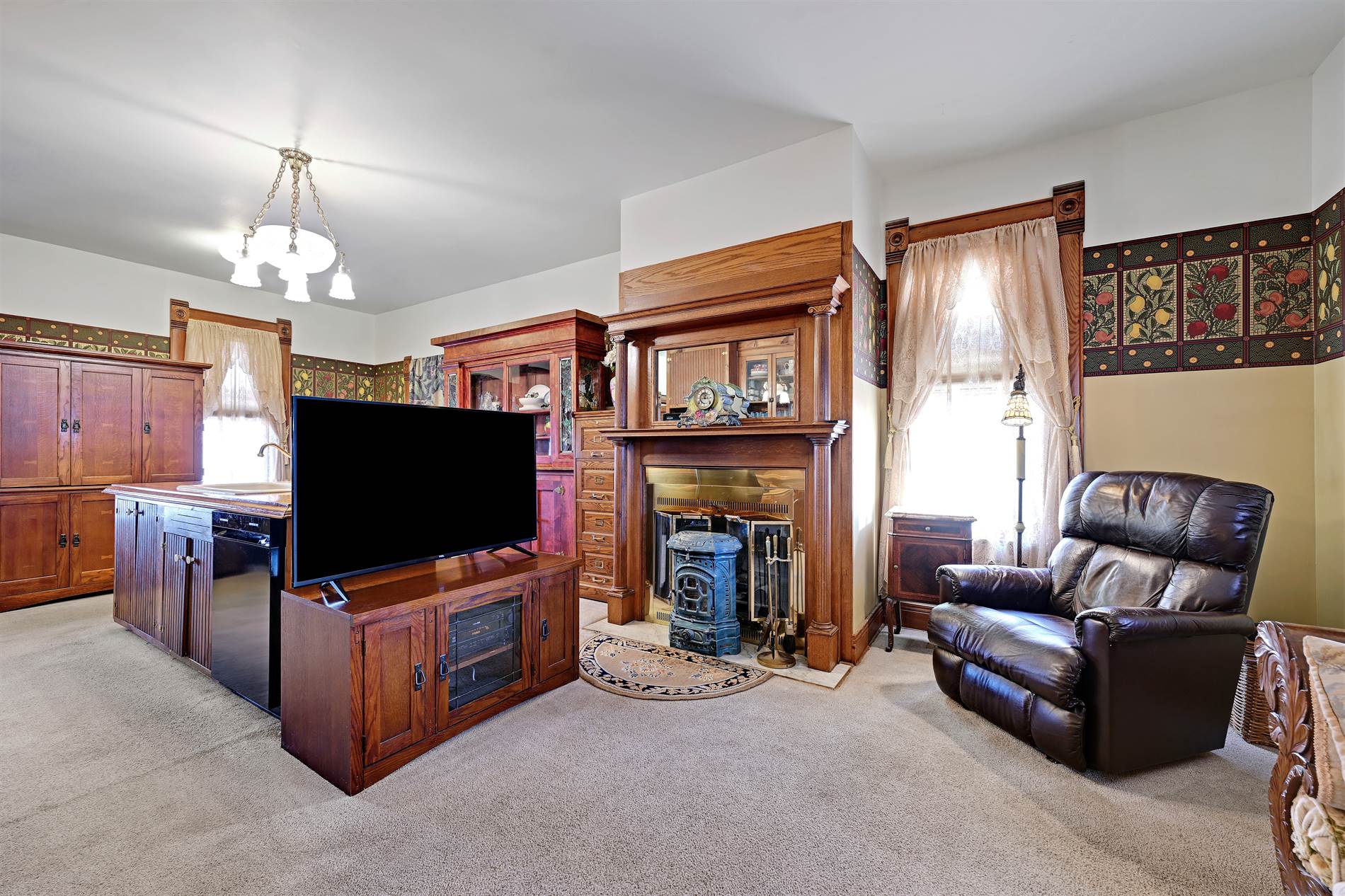 401 S. Harrison, Olathe, KS 66061