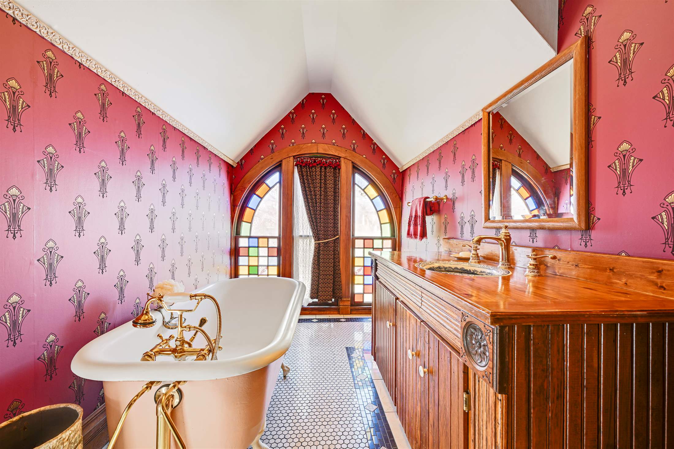 401 S. Harrison, Olathe, KS 66061