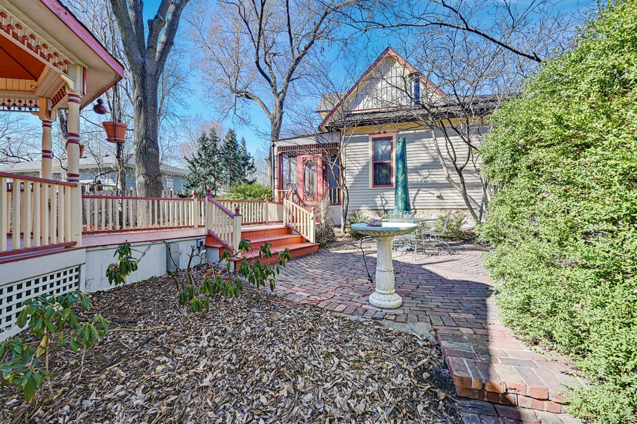 401 S. Harrison, Olathe, KS 66061