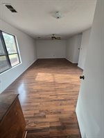 1746 Cloister Dr, Crosby, TX 77532