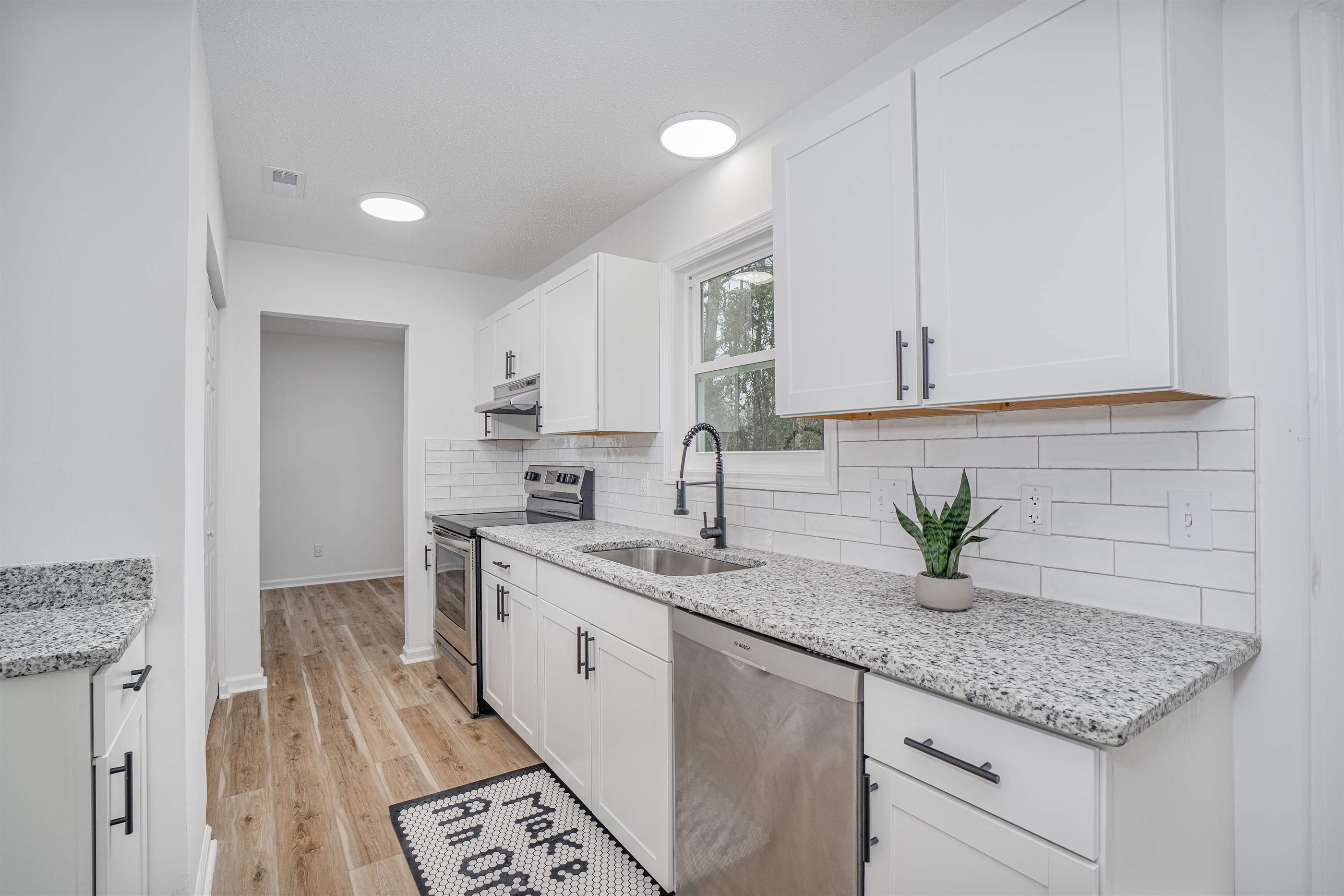 107 Stamport Cir, Irmo, SC 29063