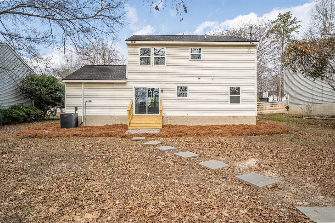 107 Stamport Cir, Irmo, SC 29063