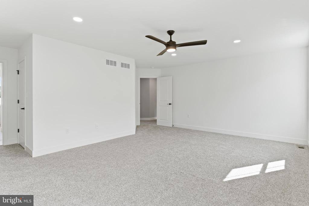 124 Jennifer Circle, Harrisburg, PA 17112