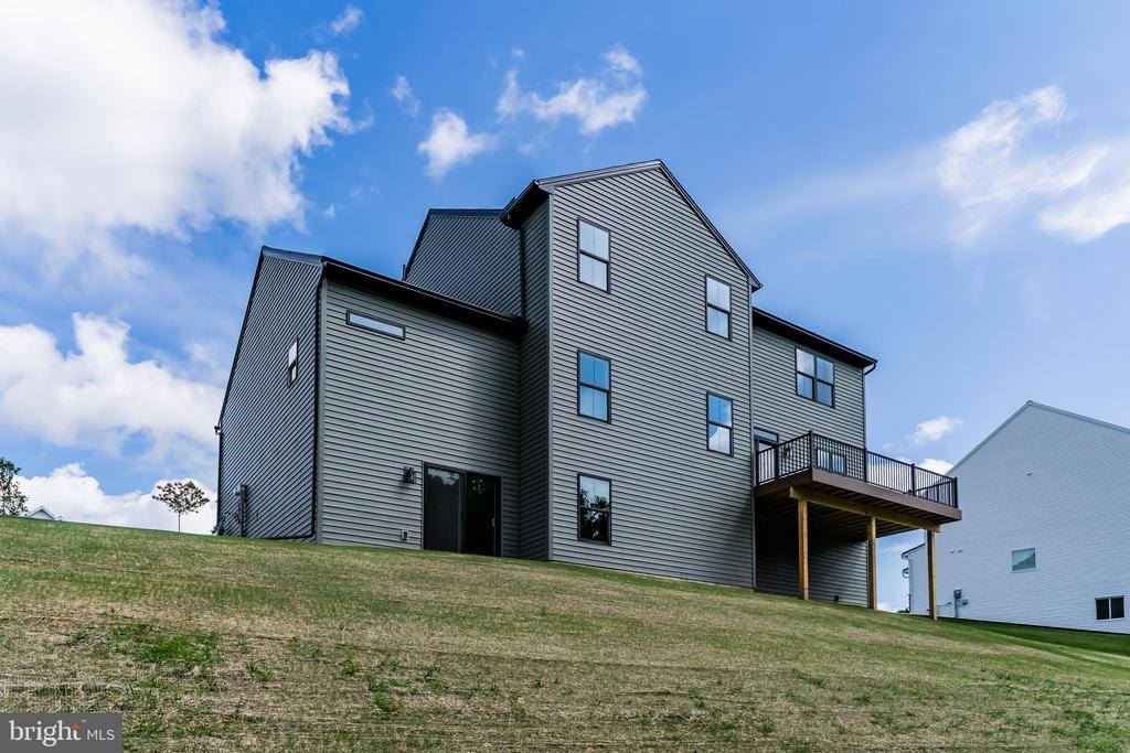 124 Jennifer Circle, Harrisburg, PA 17112