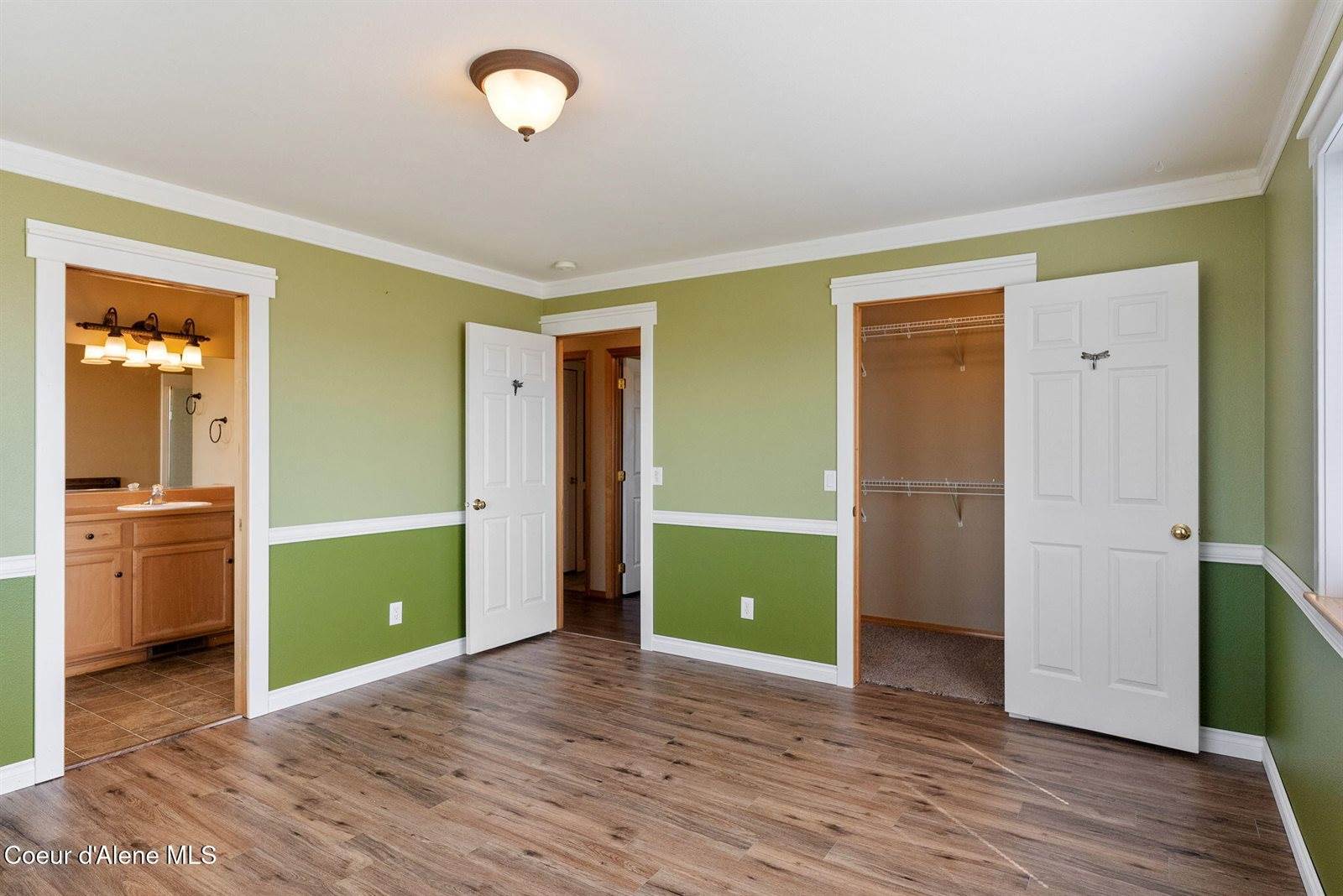 2996 East Briar Ct, Athol, ID 83801