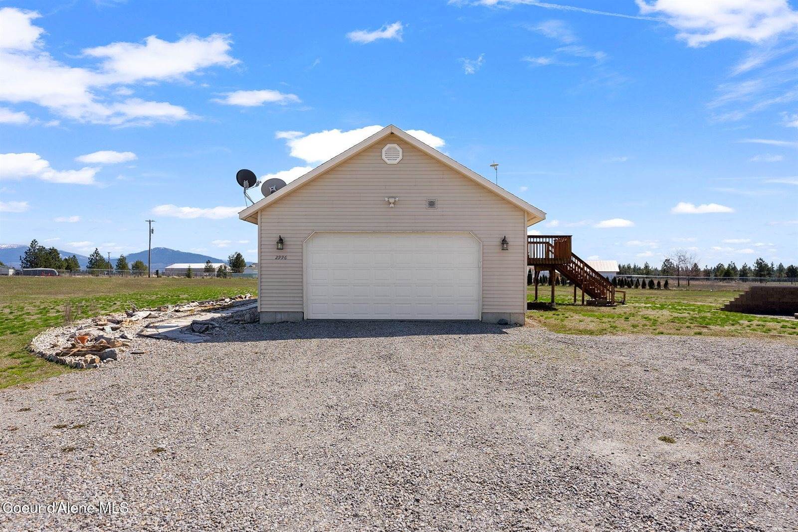 2996 East Briar Ct, Athol, ID 83801