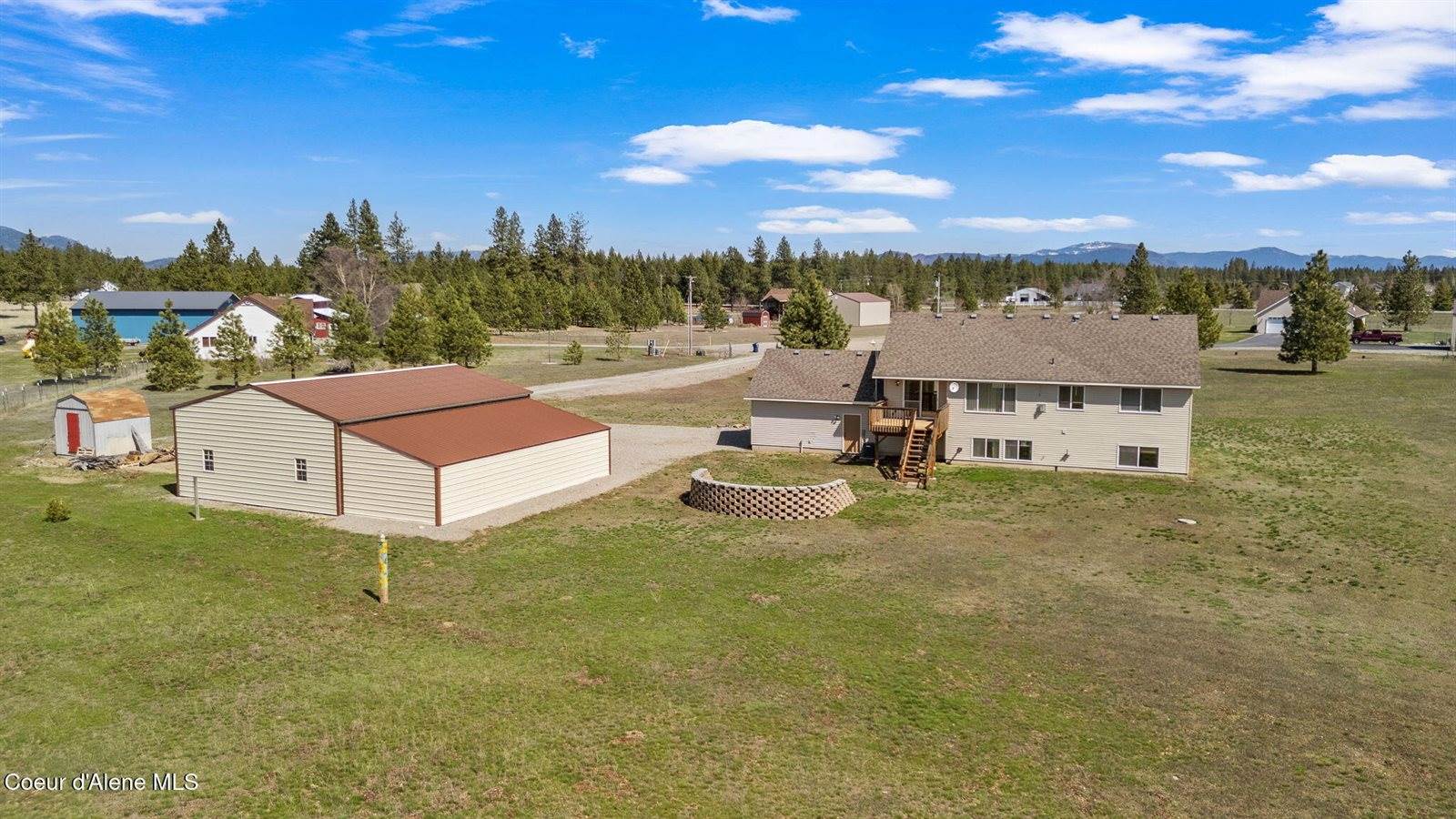 2996 East Briar Ct, Athol, ID 83801