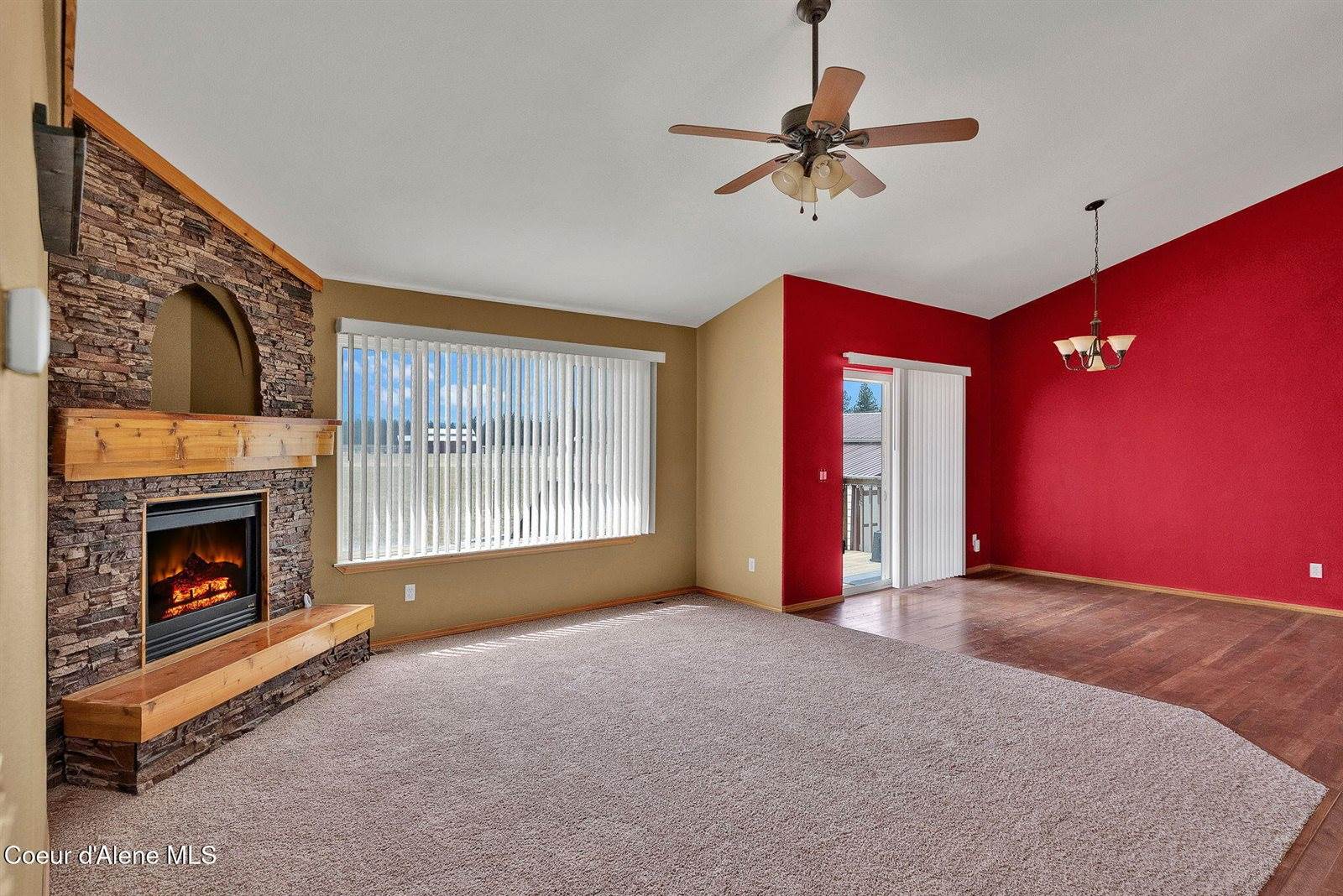 2996 East Briar Ct, Athol, ID 83801