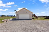 2996 East Briar Ct, Athol, ID 83801