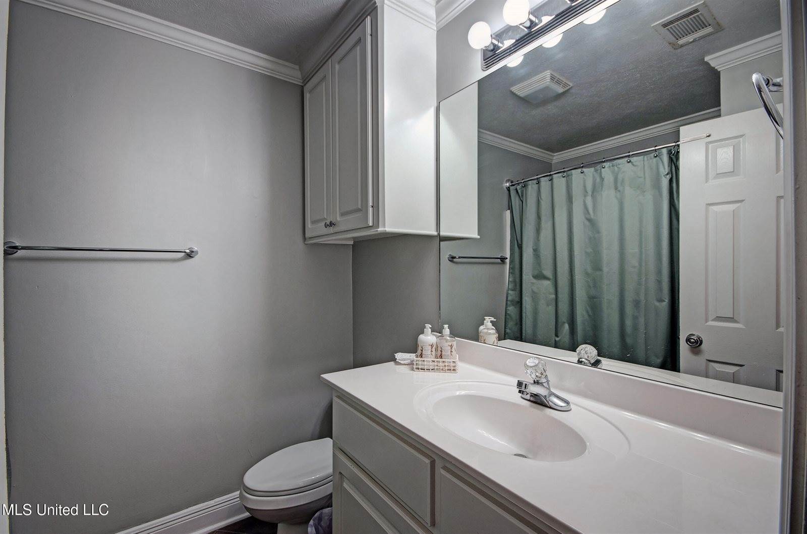 623 Summer Place, Flowood, MS 39232