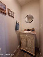 3167 South Sagle Rd, Sagle, ID 83860
