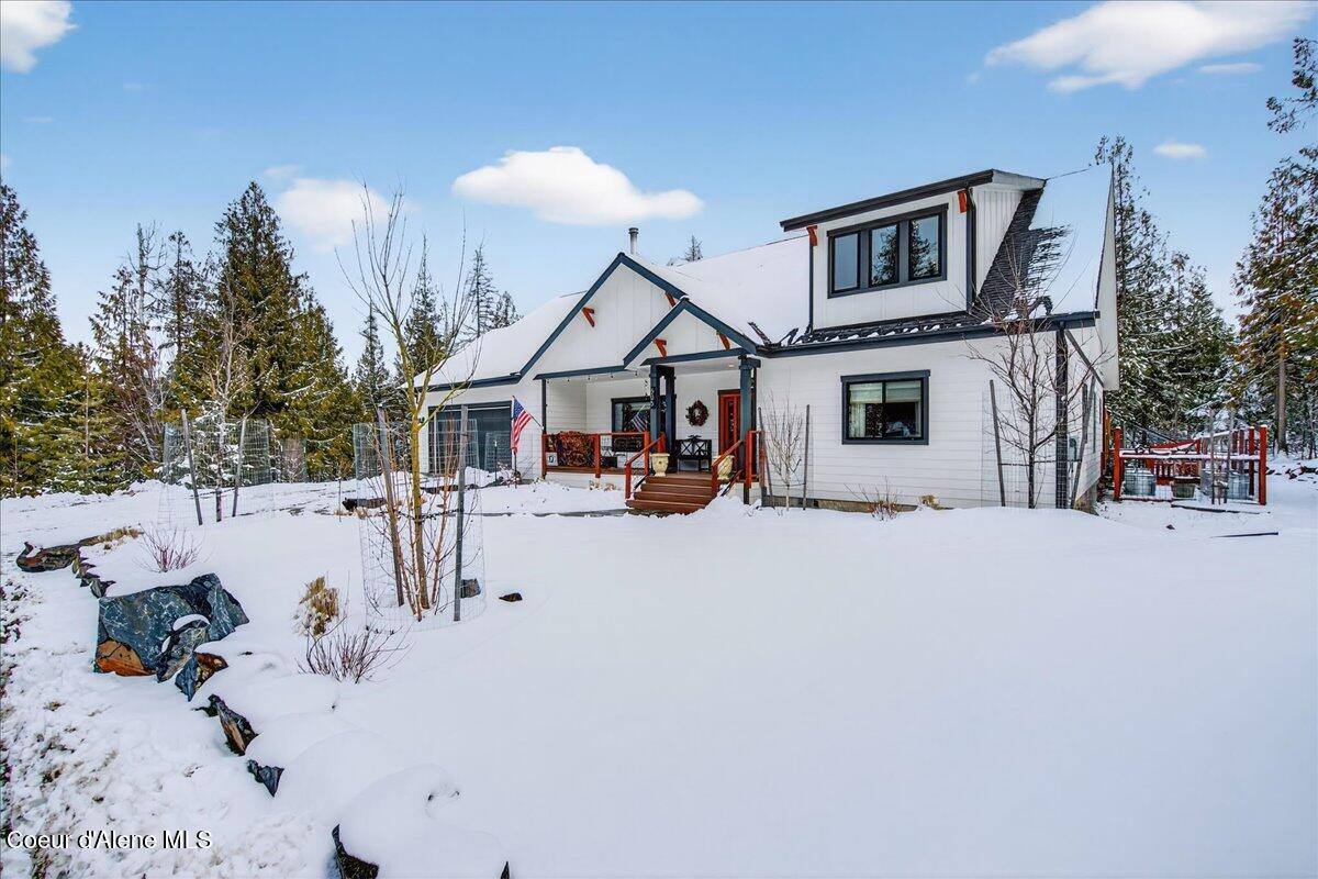 505 Chippewa Trl, Sagle, ID 83860