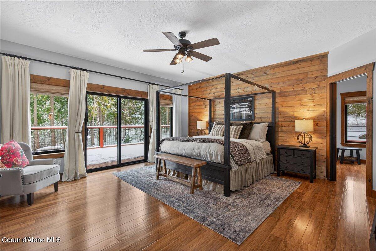 505 Chippewa Trl, Sagle, ID 83860