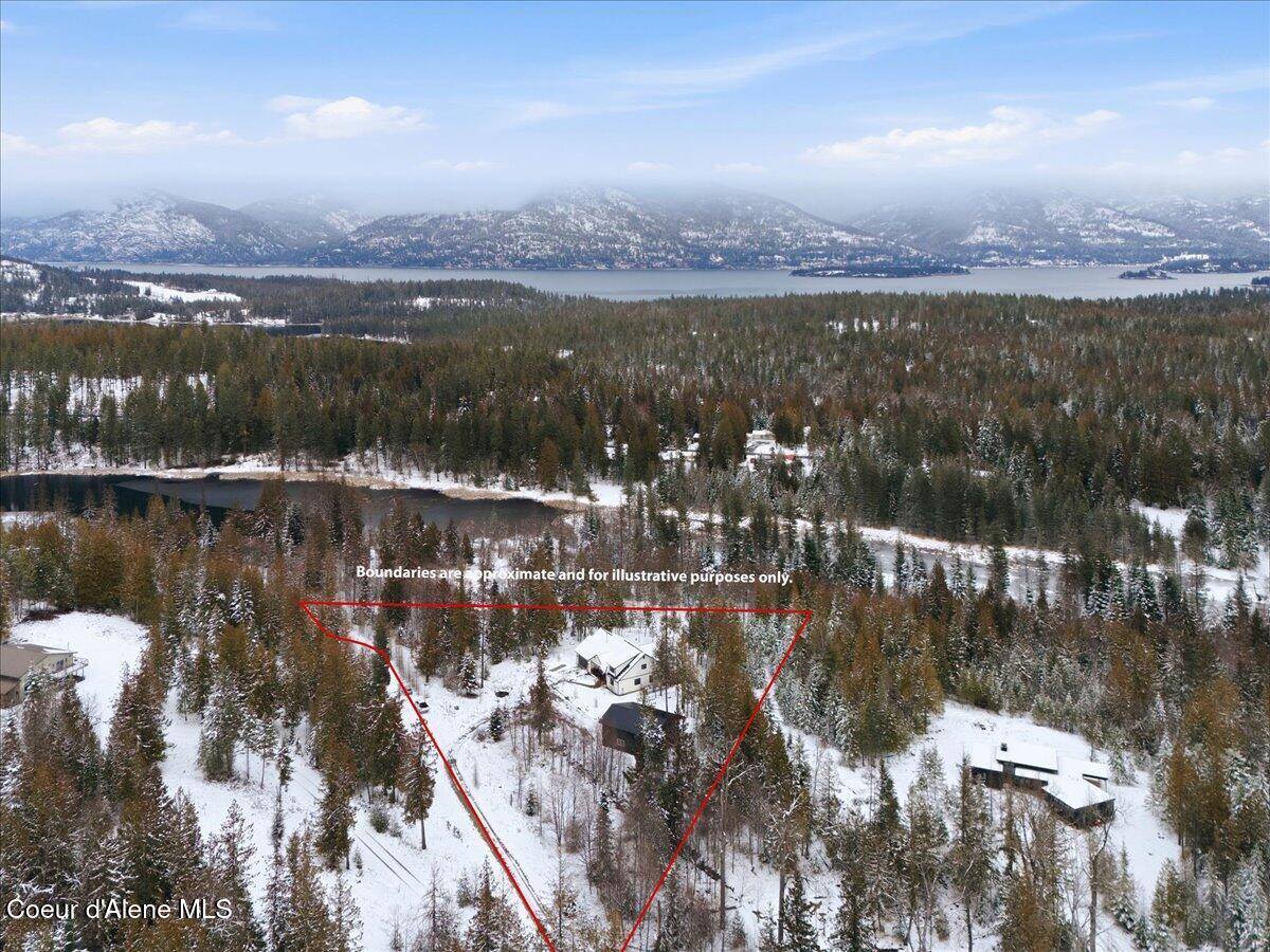 505 Chippewa Trl, Sagle, ID 83860