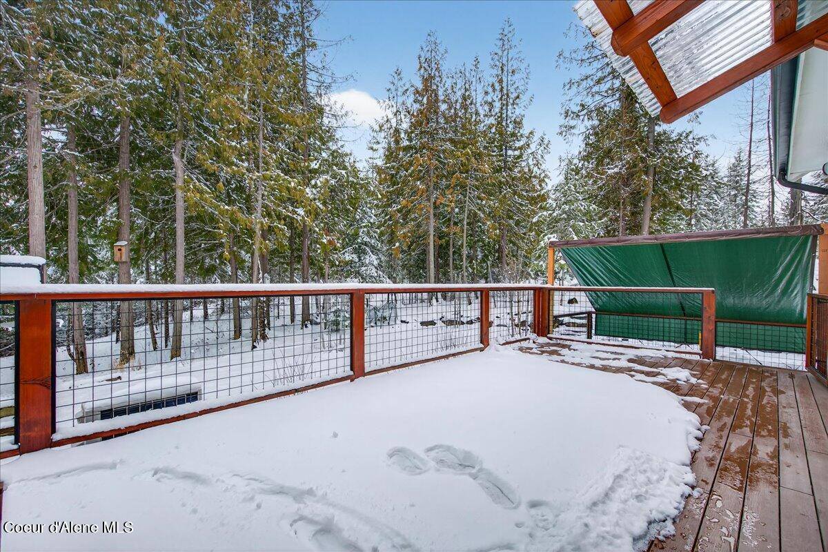 505 Chippewa Trl, Sagle, ID 83860