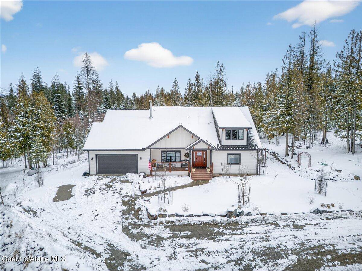 505 Chippewa Trl, Sagle, ID 83860