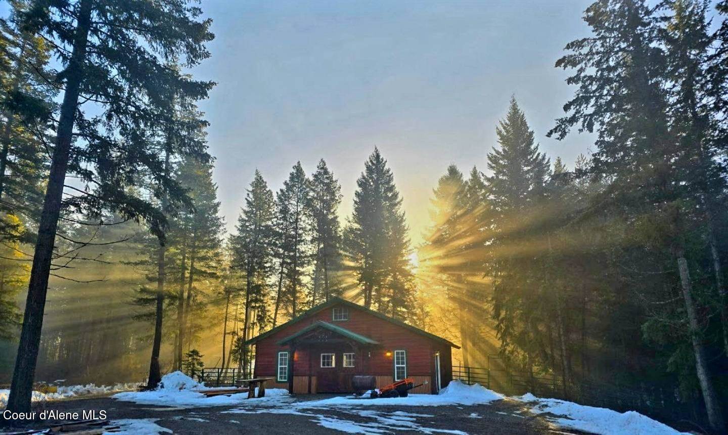 26864 North Timber Ridge Rd, Rathdrum, ID 83858