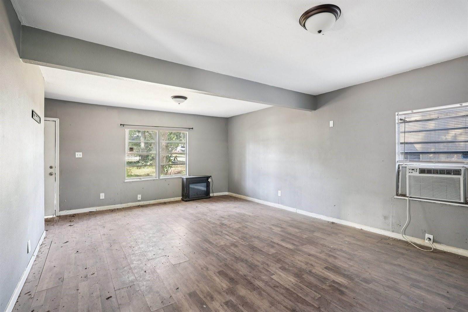 25810 Beaver Run Drive, Huffman, TX 77336