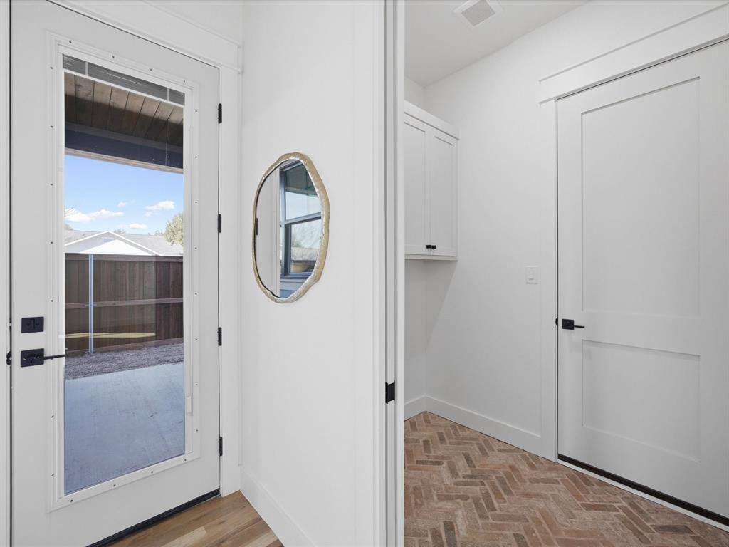 305 Dylan Way, Midlothian, TX 76065