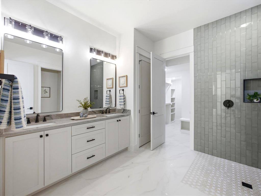 305 Dylan Way, Midlothian, TX 76065