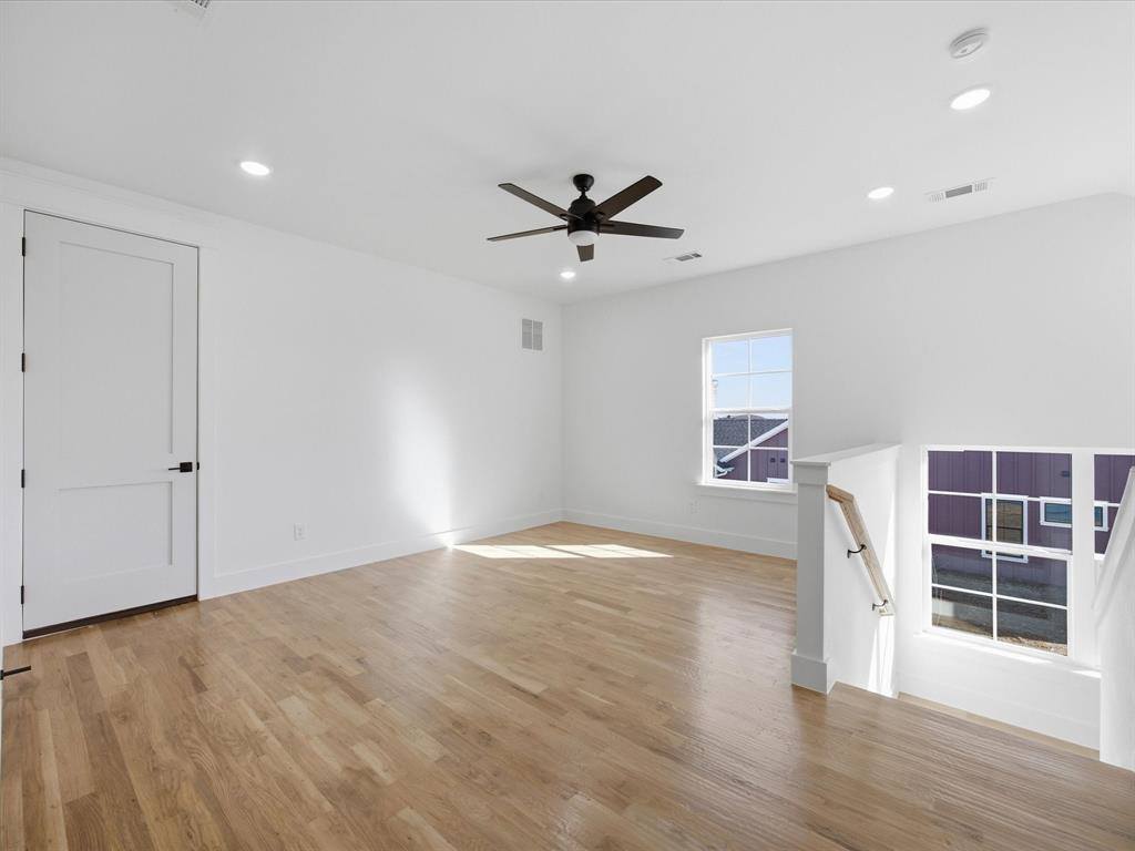 305 Dylan Way, Midlothian, TX 76065